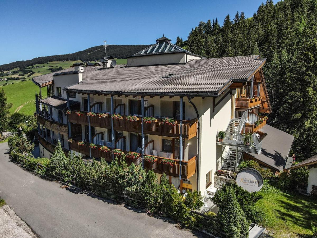 Hotel Ranuimuellerhof Фунес Екстер'єр фото