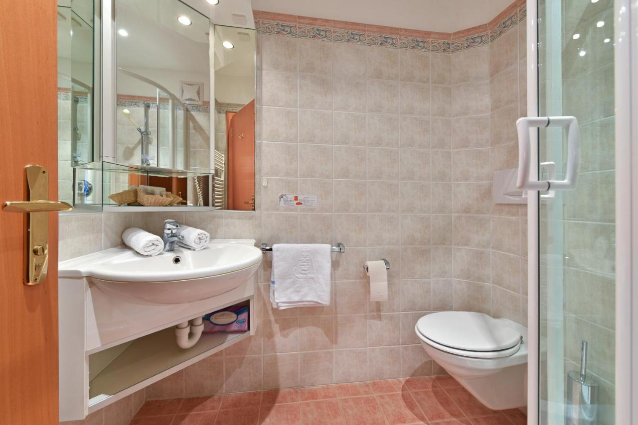 Hotel Ranuimuellerhof Фунес Екстер'єр фото