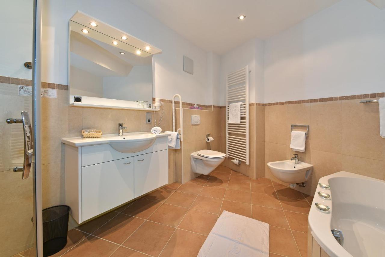 Hotel Ranuimuellerhof Фунес Екстер'єр фото